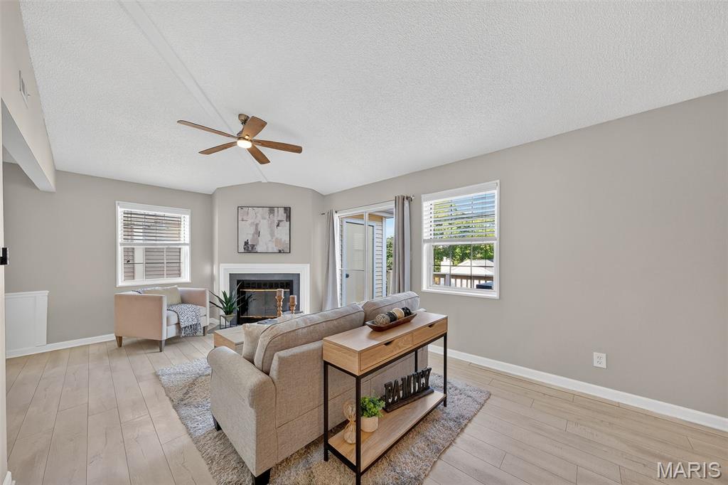Brentwood Forest Condo Ph Eight - Residential