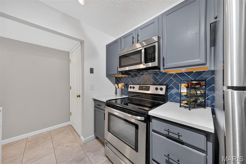 Brentwood Forest Condo Ph Eight - Residential
