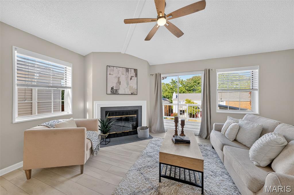 Brentwood Forest Condo Ph Eight - Residential