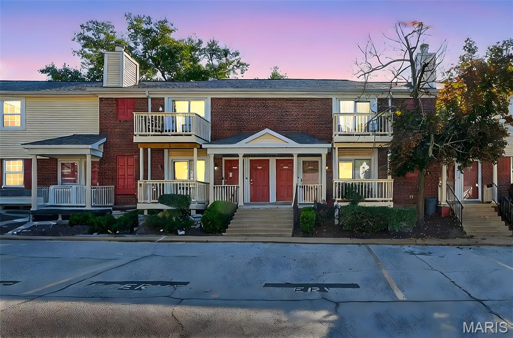 Brentwood Forest Condo Ph Eight - Residential