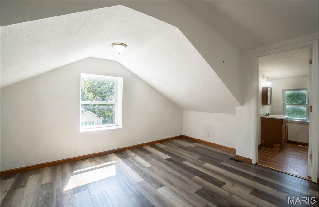Middle Carlyle - Residential