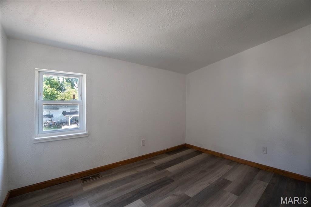 Middle Carlyle - Residential