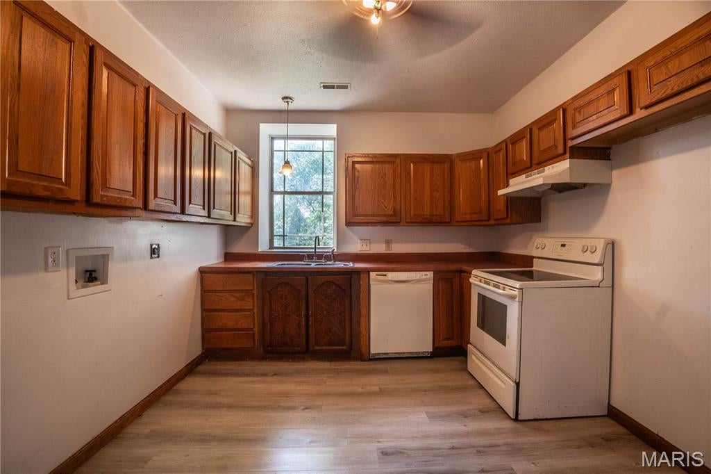 Middle Carlyle - Residential