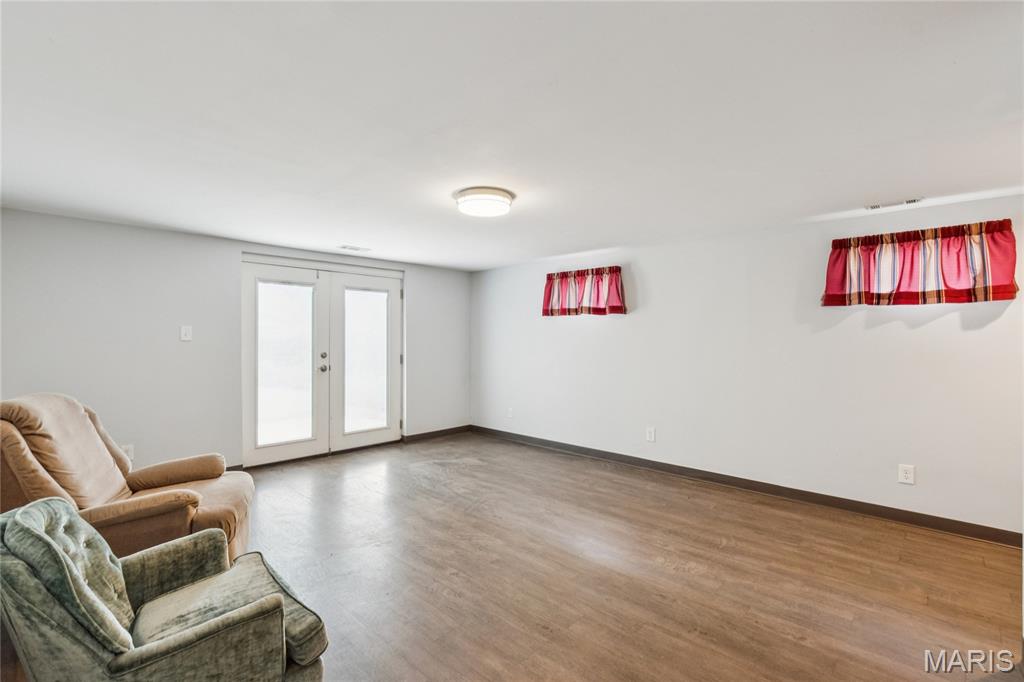 Surrey Meadows 1 - Residential
