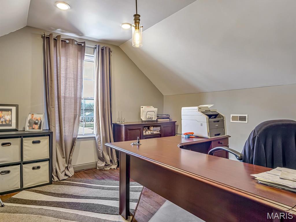 Not in a Complex - Commercial Sale