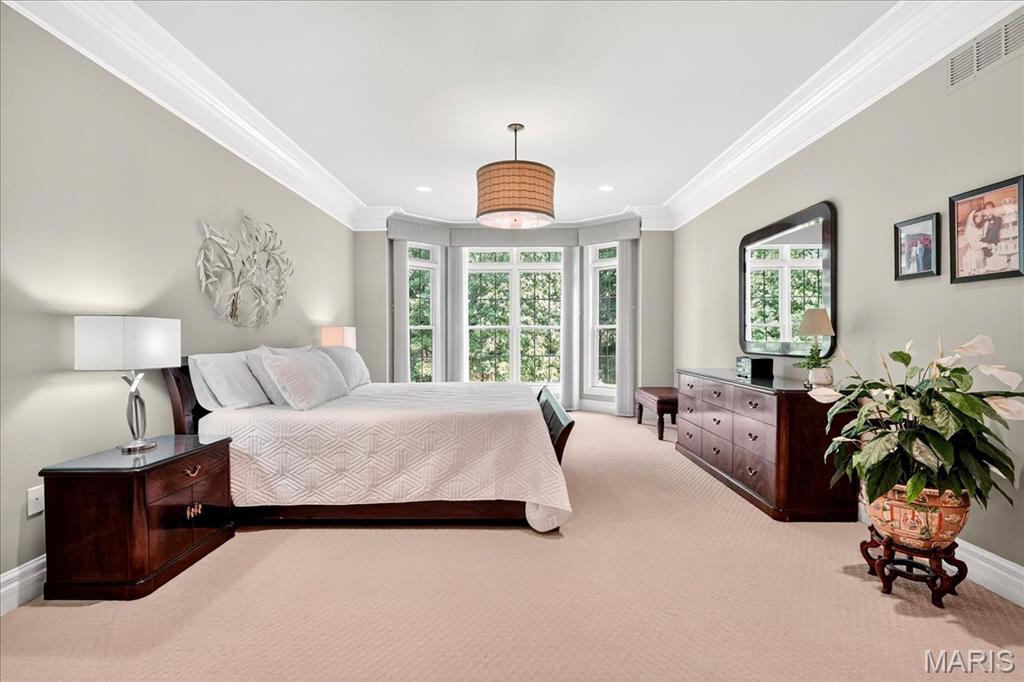 Villas At Meadowbrook The - Residential
