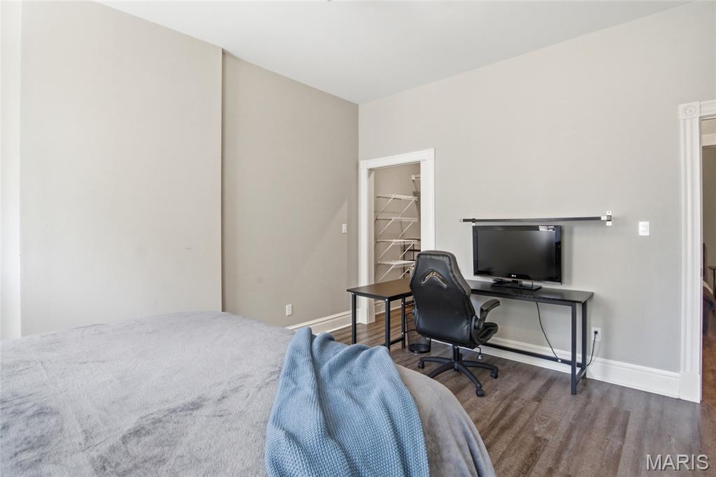Allen Ave Townhouse Sub Un 272 - Residential