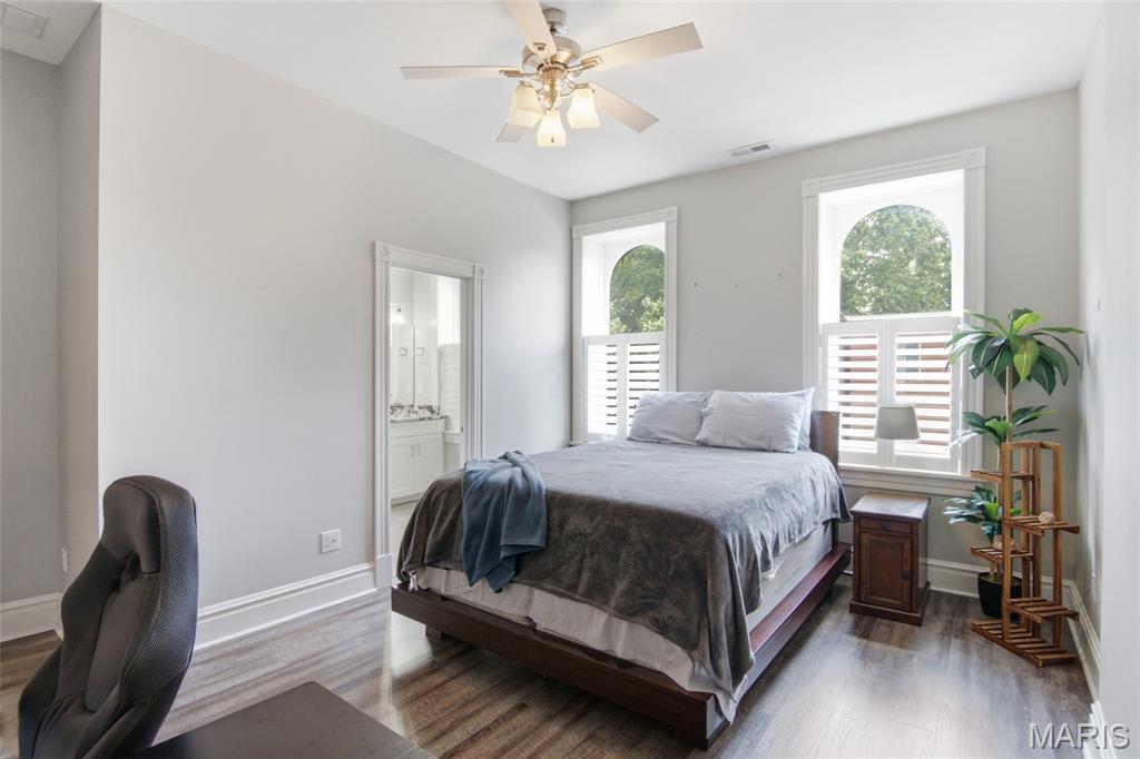 Allen Ave Townhouse Sub Un 272 - Residential
