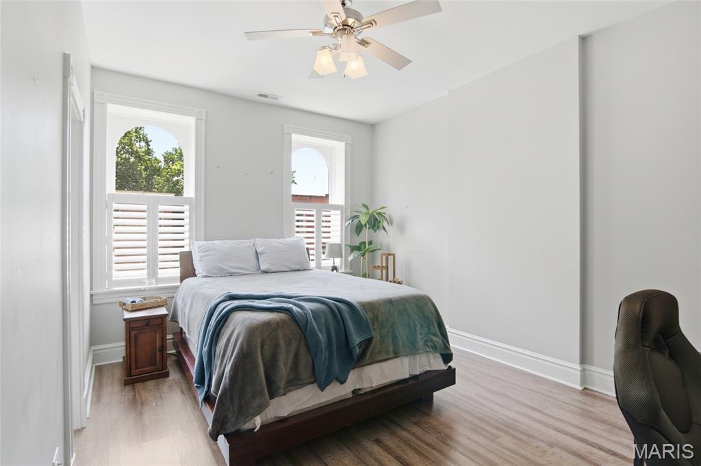 Allen Ave Townhouse Sub Un 272 - Residential
