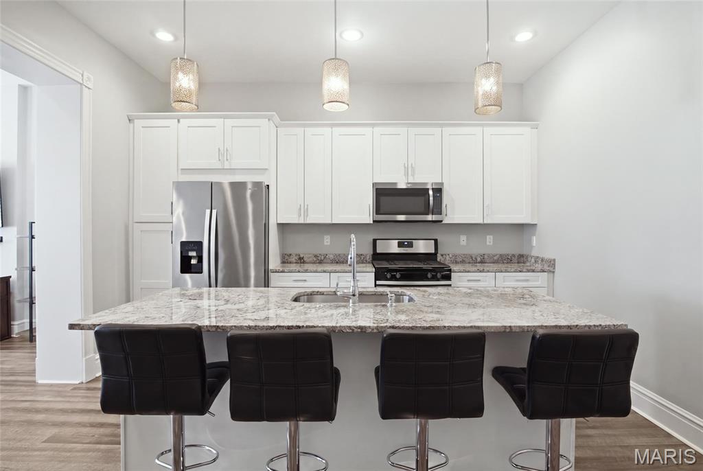 Allen Ave Townhouse Sub Un 272 - Residential