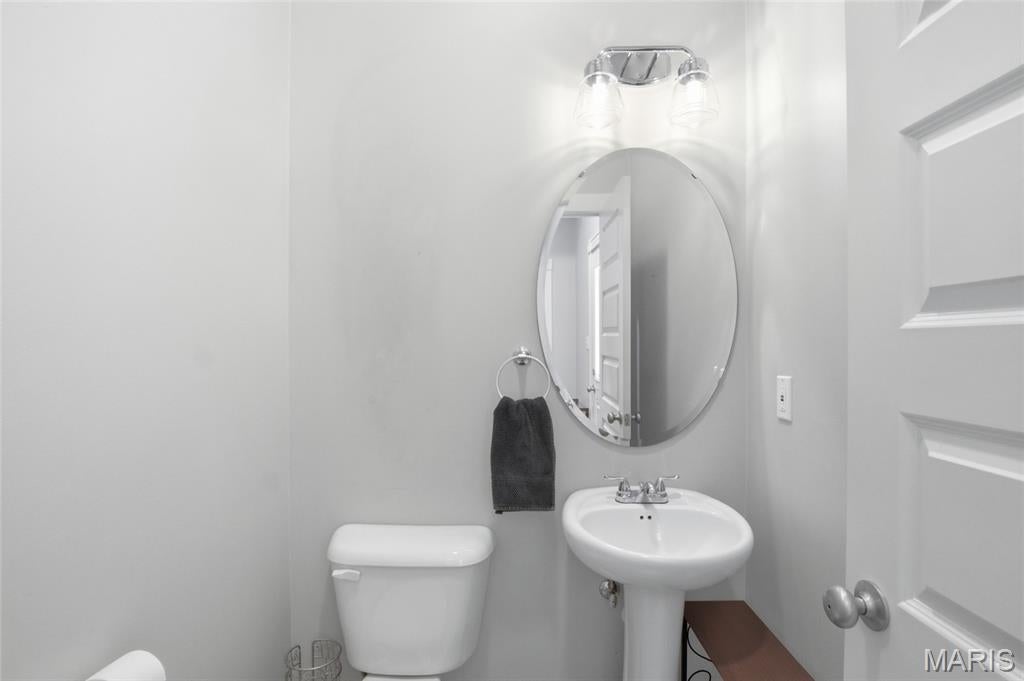 Allen Ave Townhouse Sub Un 272 - Residential