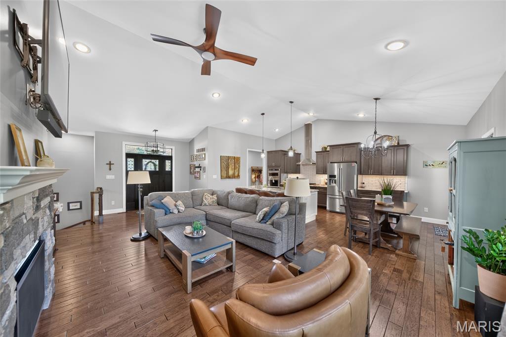 Spring Branch Sub 1st Add - Residential