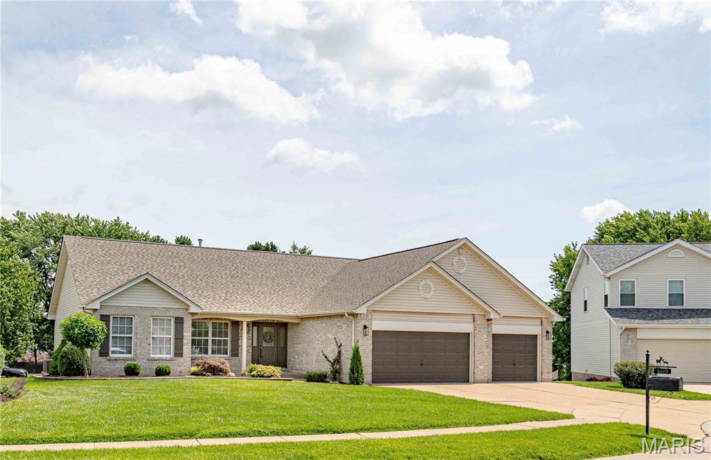Kerth Manor - Residential