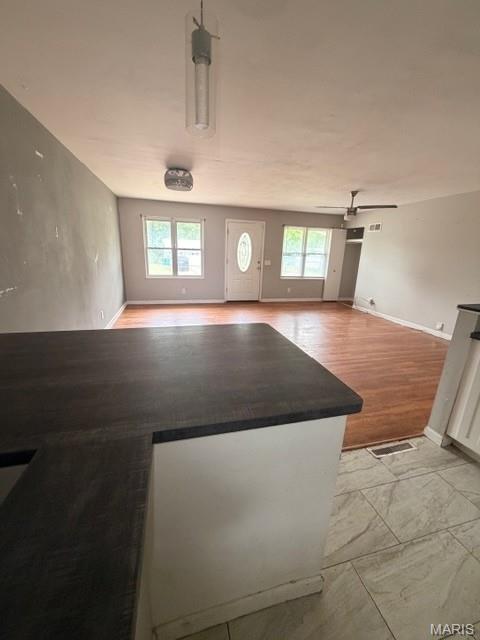 Hathaway Manor 13 - Residential