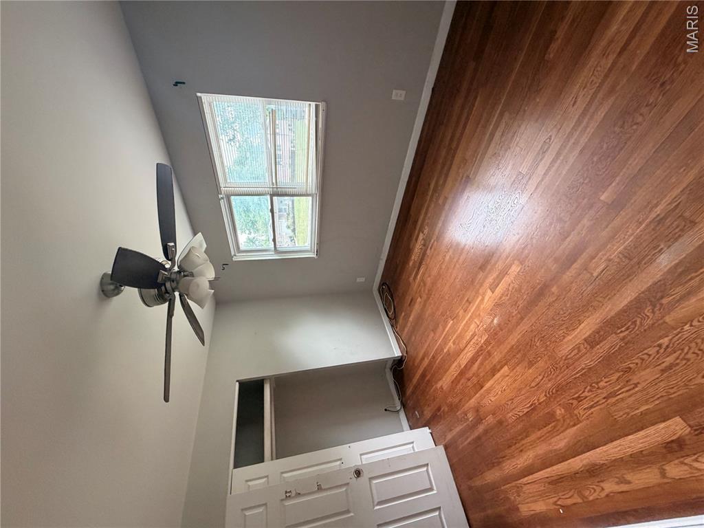 Hathaway Manor 13 - Residential