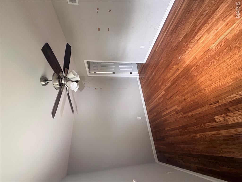 Hathaway Manor 13 - Residential