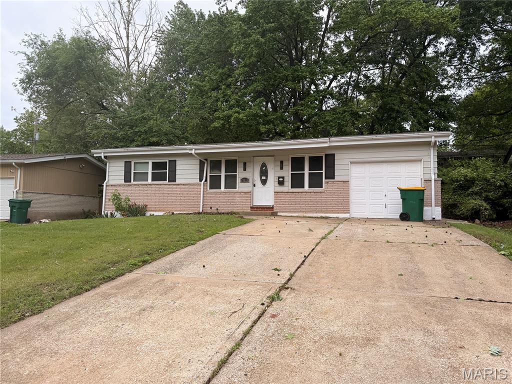 Hathaway Manor 13 - Residential