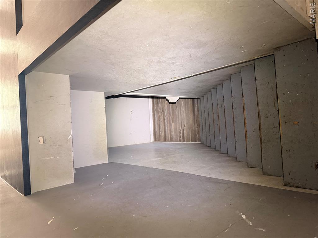 Hathaway Manor 13 - Residential