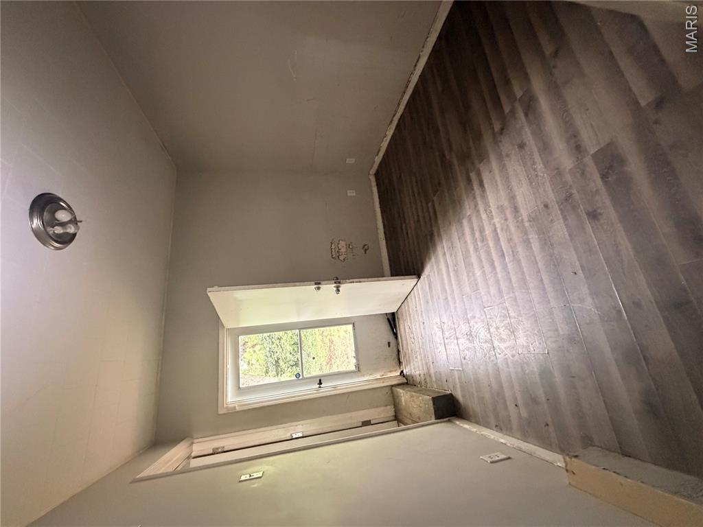 Hathaway Manor 13 - Residential