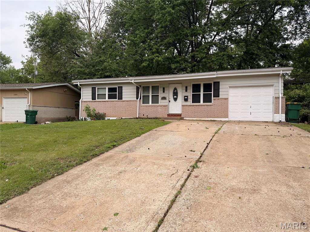Hathaway Manor 13 - Residential