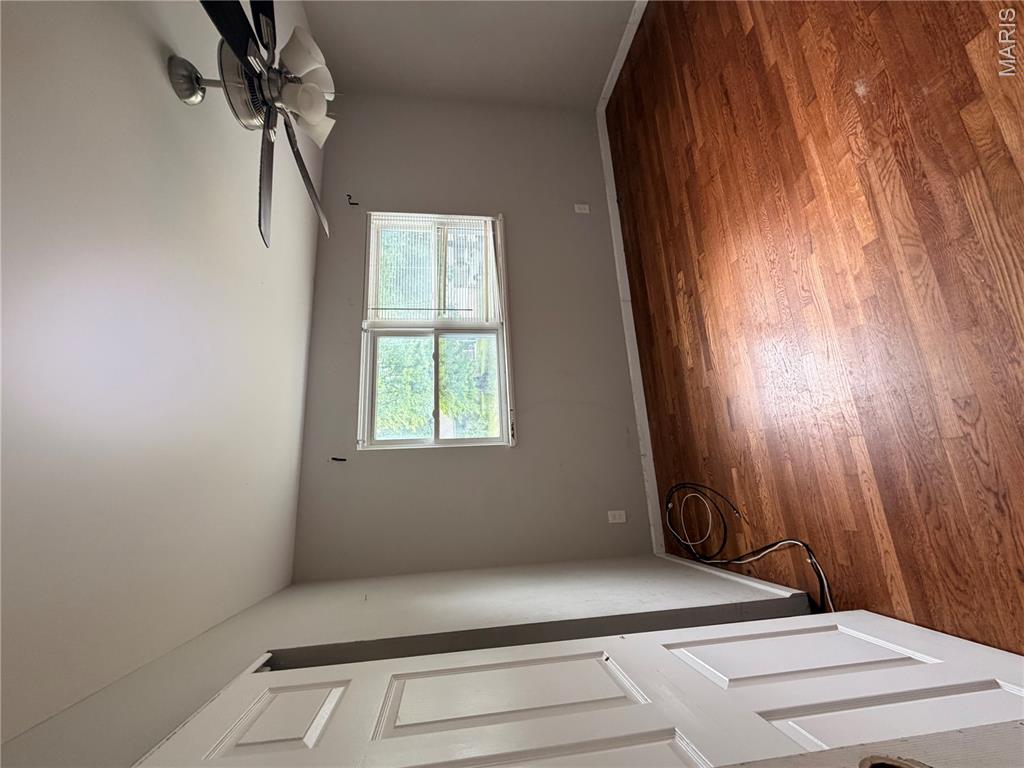 Hathaway Manor 13 - Residential