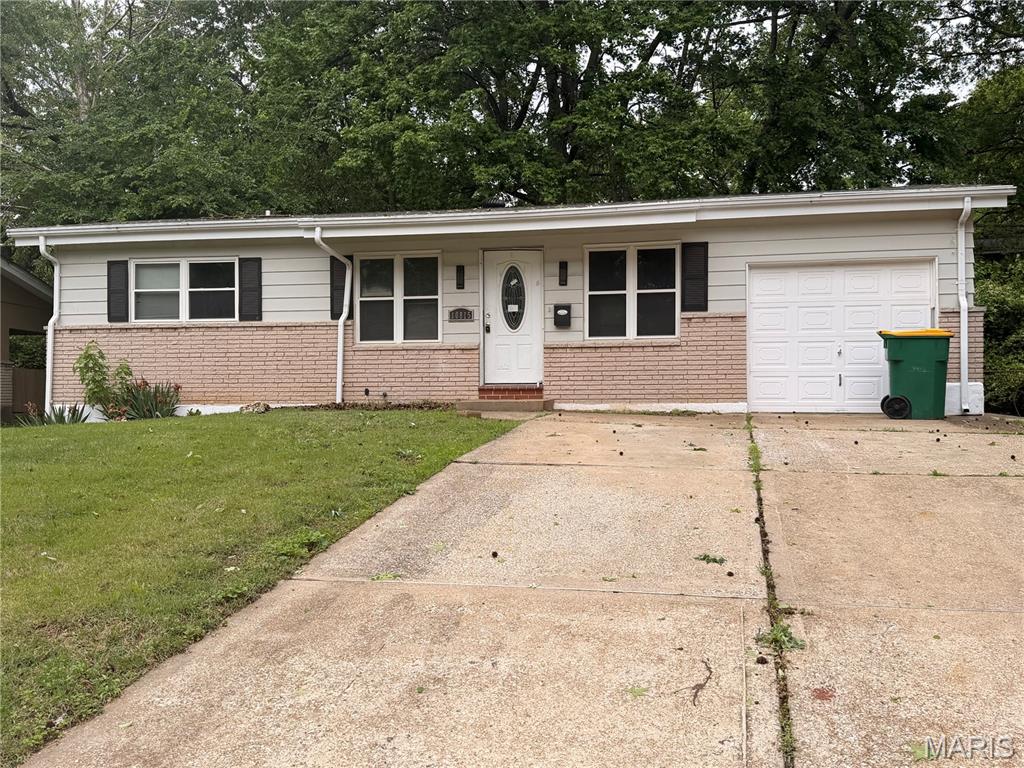 Hathaway Manor 13 - Residential
