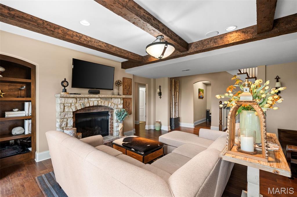 Crest Over Katy Trail - Residential