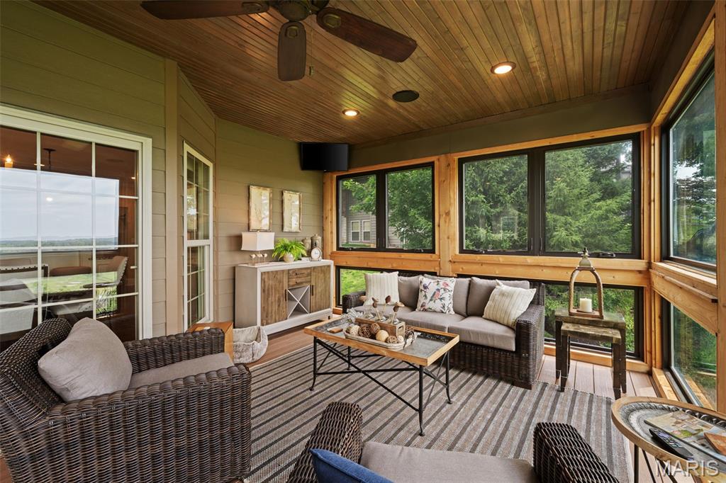 Crest Over Katy Trail - Residential