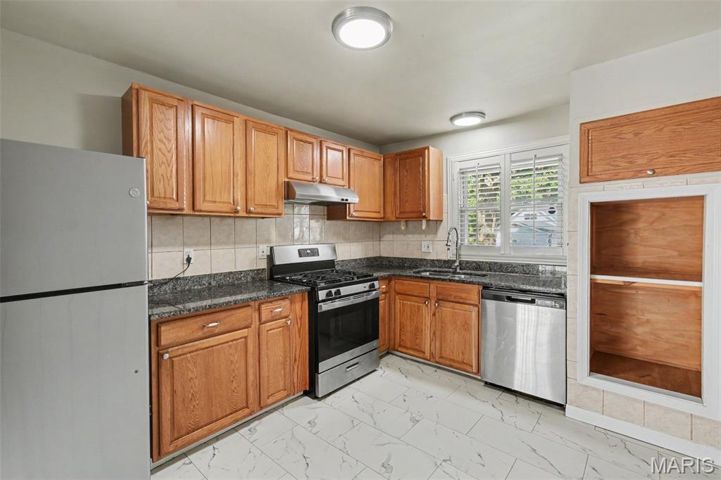 Whitney Chase 3 - Residential