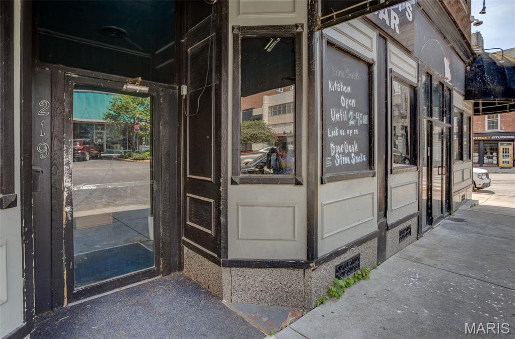 Godfrey & Gilmans Add - Commercial Sale