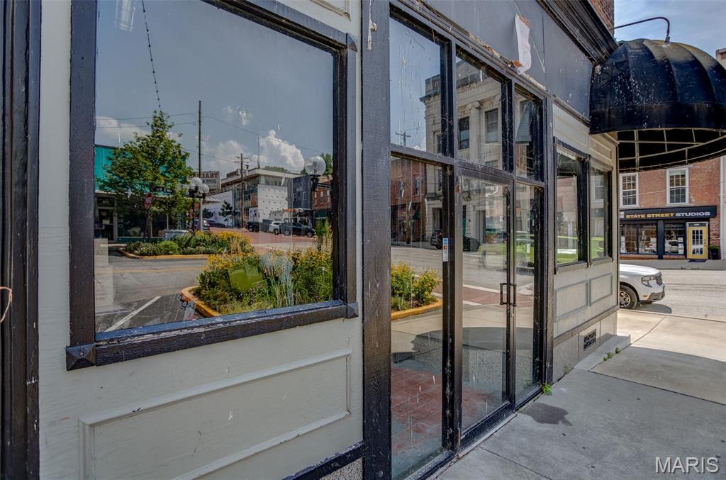 Godfrey & Gilmans Add - Commercial Sale
