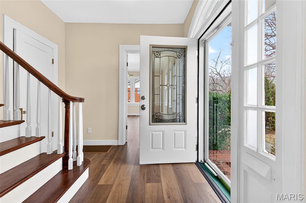 Mc Kinzie Place - Residential