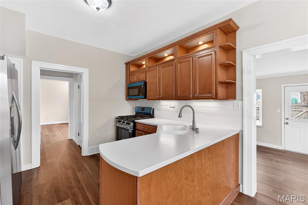 Mc Kinzie Place - Residential