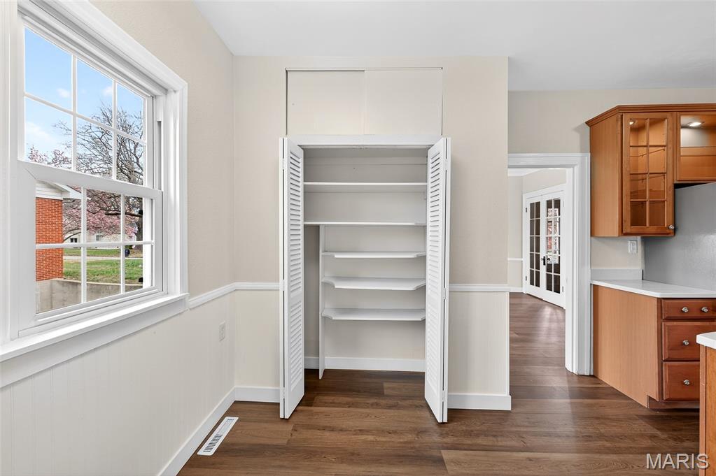 Mc Kinzie Place - Residential
