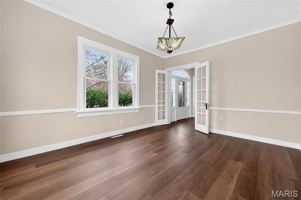 Mc Kinzie Place - Residential