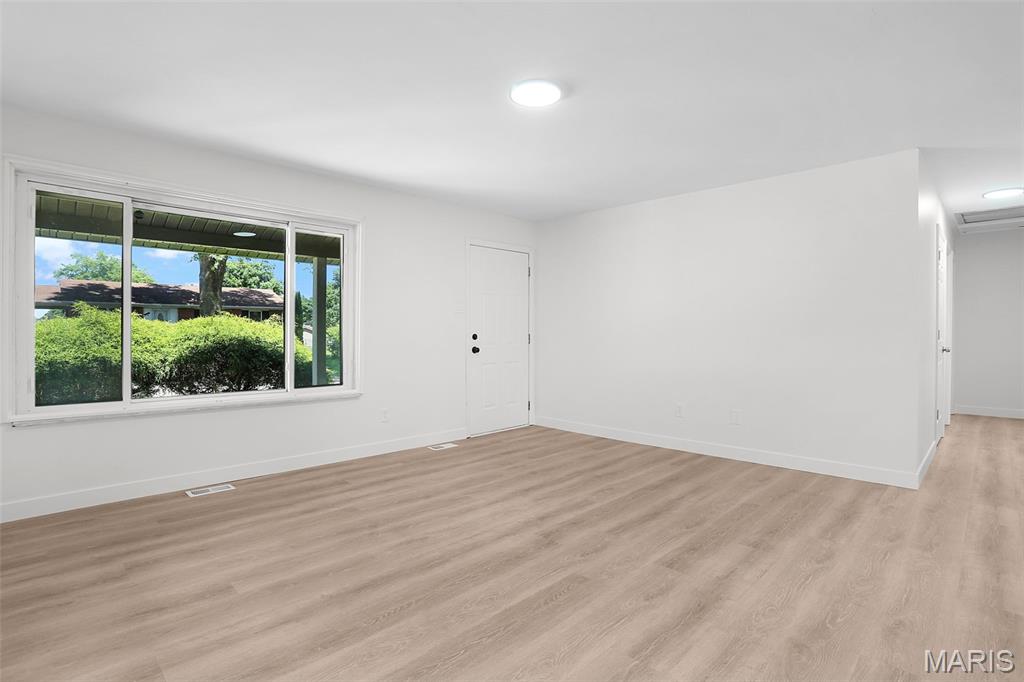 Woodcliff Manor - Residential