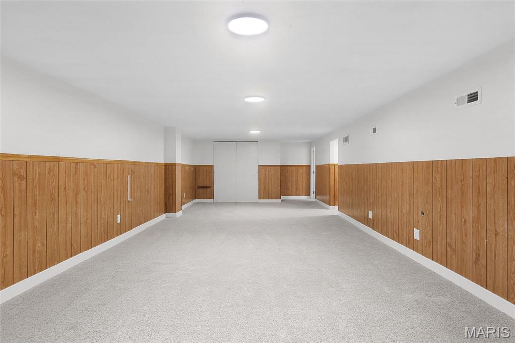 Woodcliff Manor - Residential