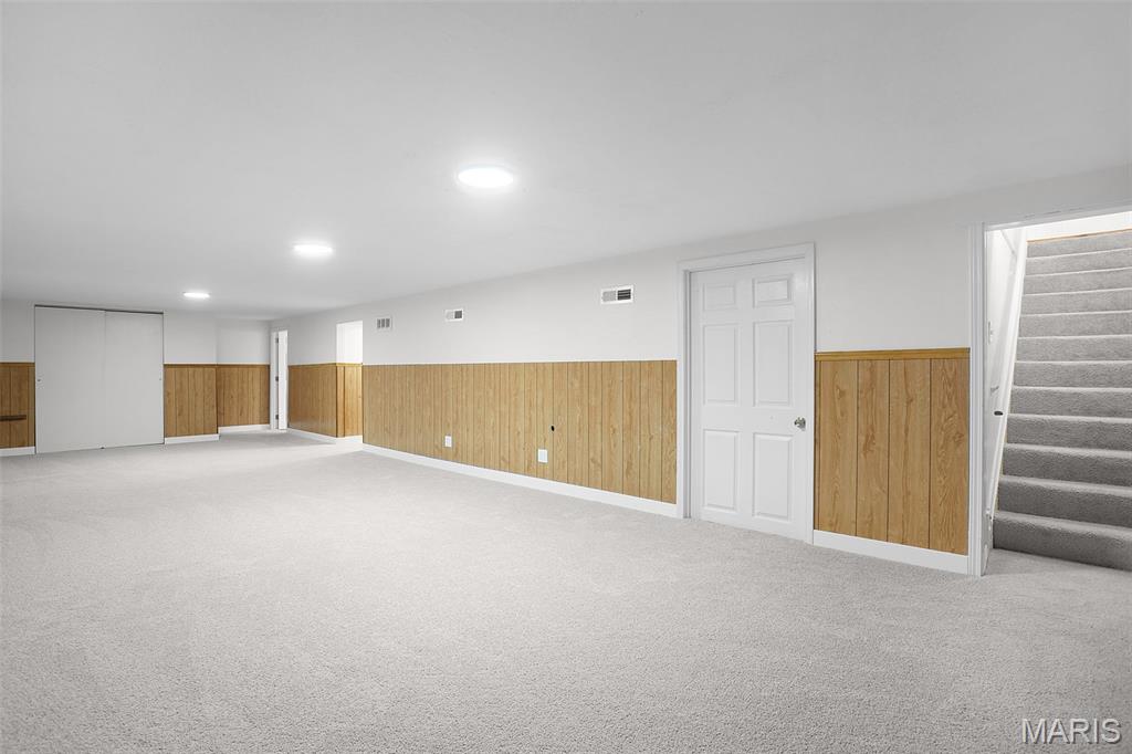 Woodcliff Manor - Residential