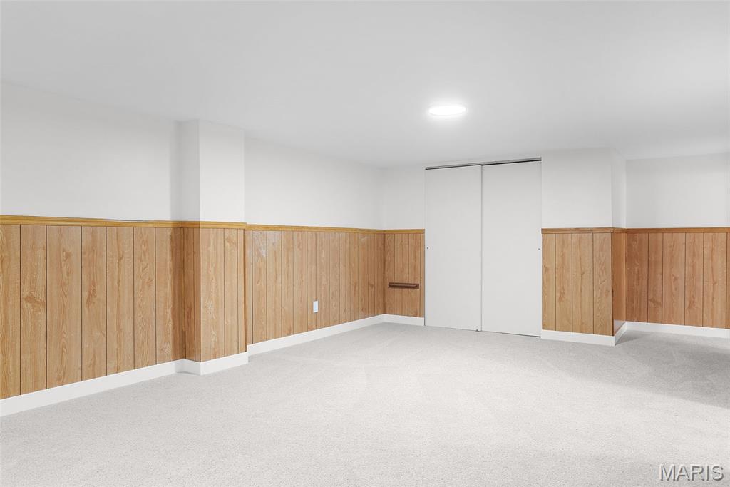 Woodcliff Manor - Residential