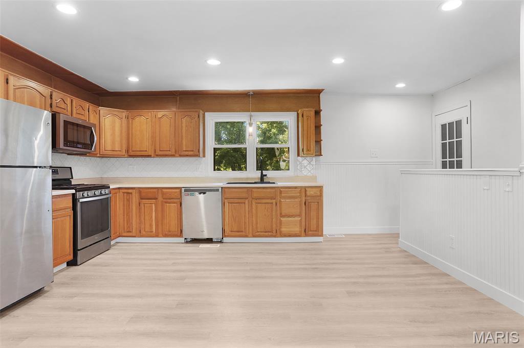 Woodcliff Manor - Residential