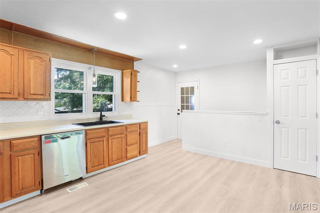 Woodcliff Manor - Residential