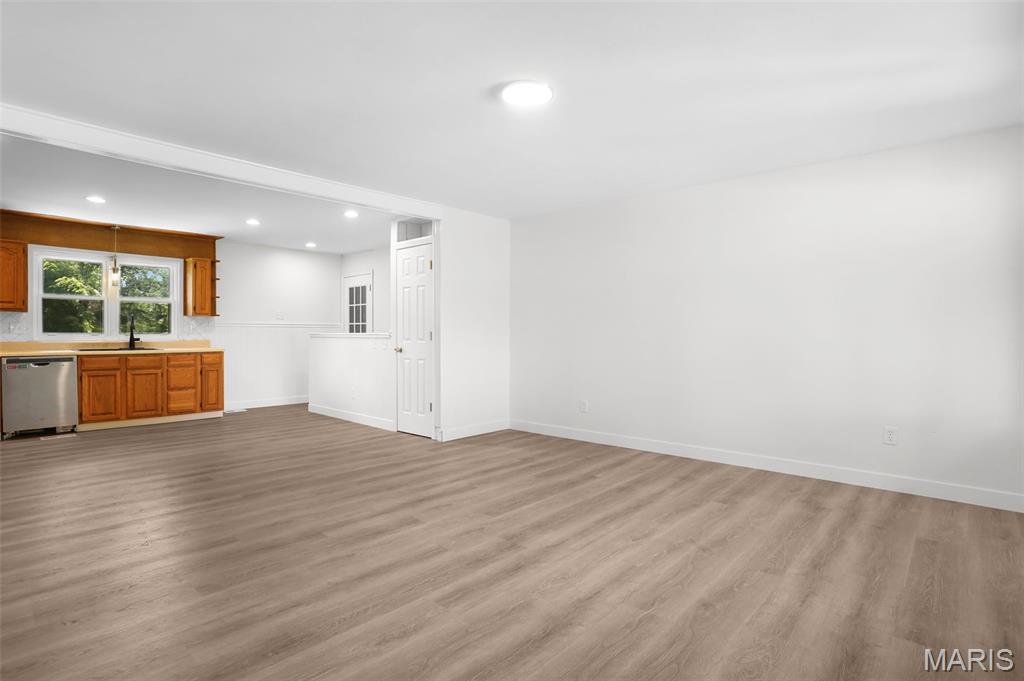 Woodcliff Manor - Residential