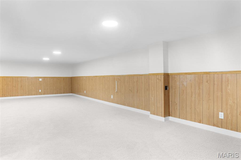 Woodcliff Manor - Residential