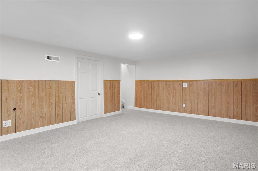Woodcliff Manor - Residential