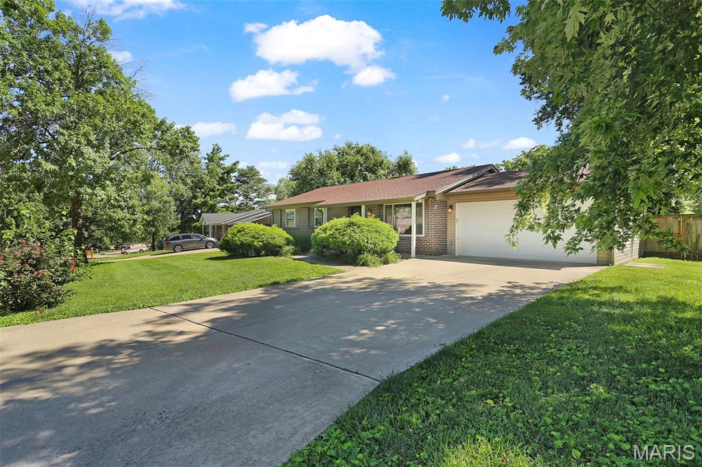 Woodcliff Manor - Residential