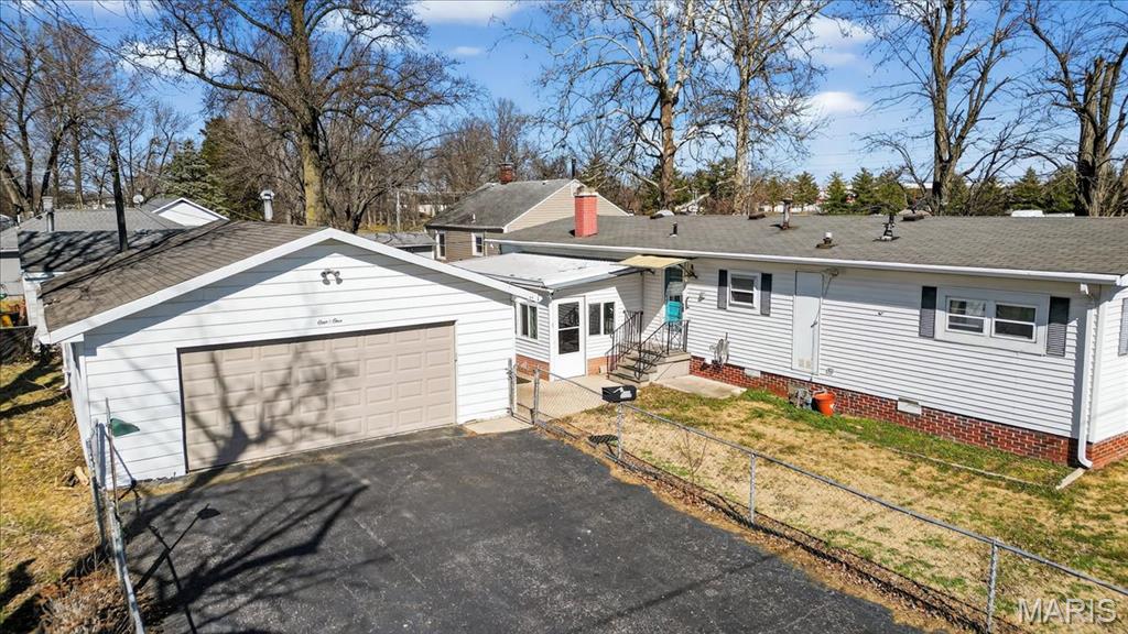 Meadow Brook Village - Residential