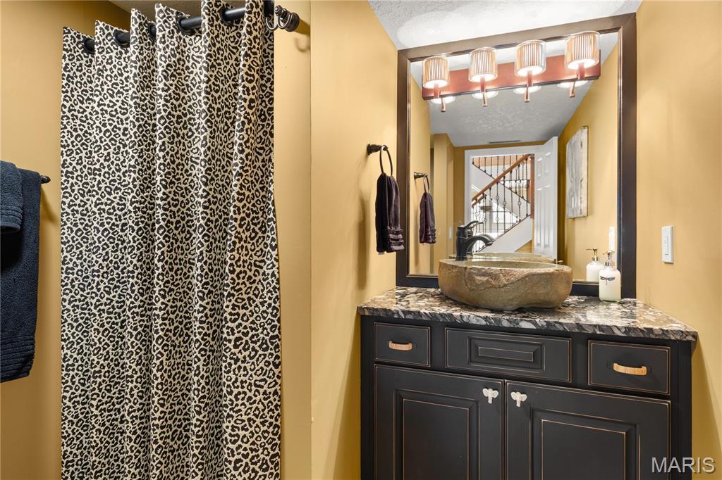 Lake Pointe Condo - Residential