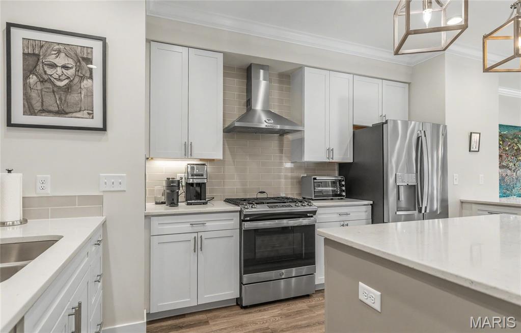 Heights Town Homes On Dale Ave The - Residential