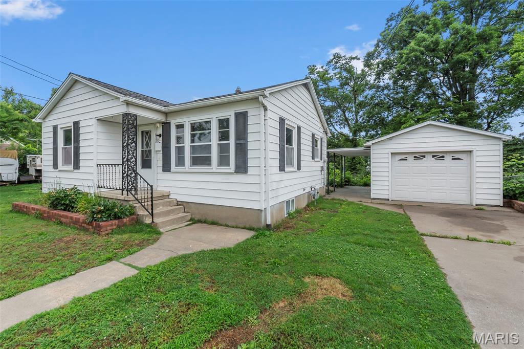 Looking for an affordable home that's move in ready? This charming 2 bedroom, 1 bathroom home puts you close to everything Perryville has to offer while giving you plenty of space to make your own. Inside, you'll find beautiful hardwood floors, fresh paint, a remodeled kitchen, and a bright sunroom complete with a pantry for extra storage. The unfinished basement offers even more room for storage, hobbies, or future possibilities. Outside, a detached one car garage provides covered parking and additional storage space. Whether you're looking for your first home, downsizing, or adding to your investment portfolio, this property is one worth a look.