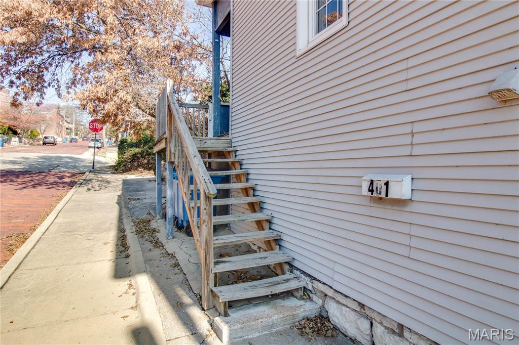 Not in a subdivision - Residential Income